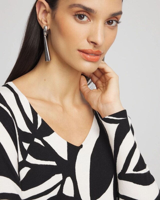 Abstract Print V-Neck Pullover Sweater - image 4